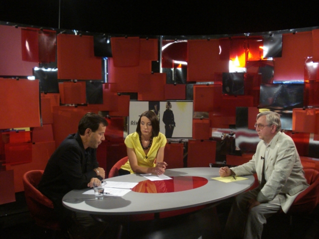 Host debaty TV Z1